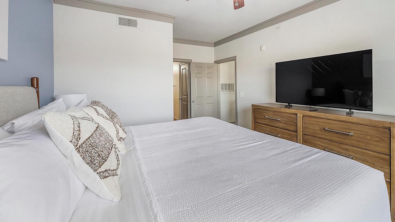 Photo of Bedroom in Northeast Carrollton