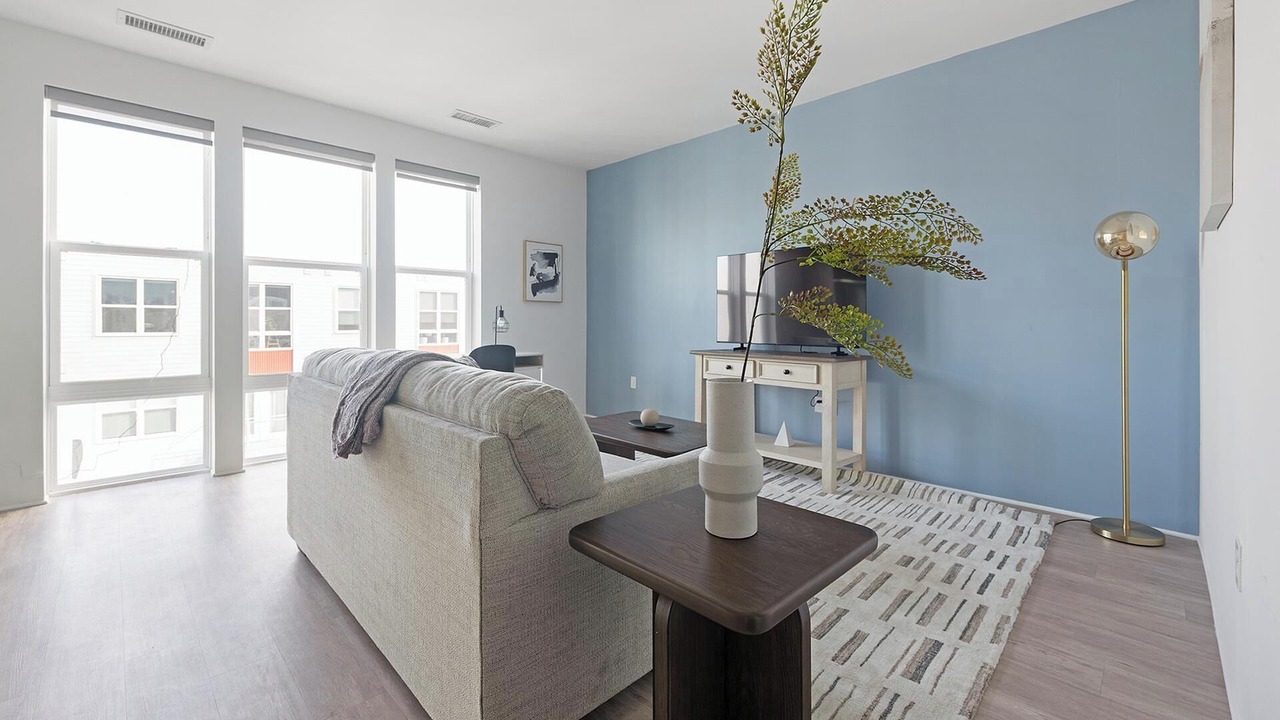 Photo of Livingroom in Hyattsville