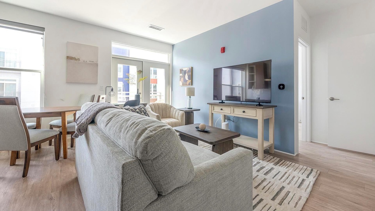 Photo of Livingroom in Hyattsville