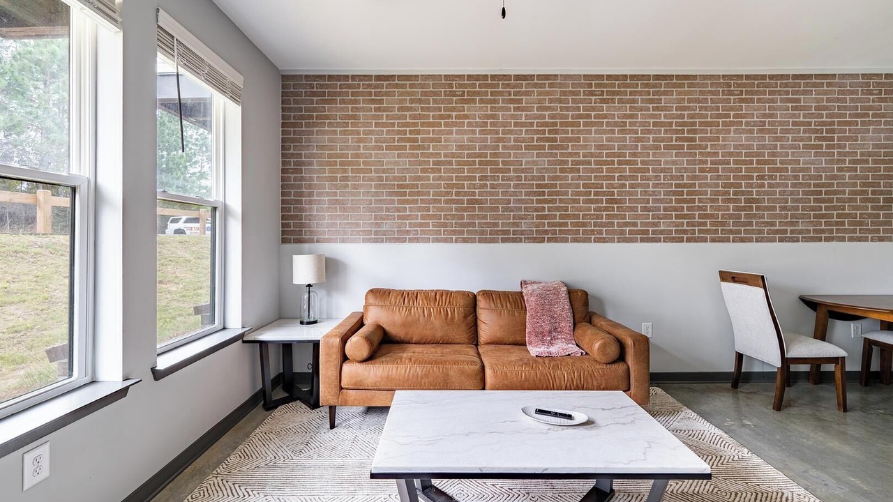 Photo of Livingroom in Northwest Pensacola