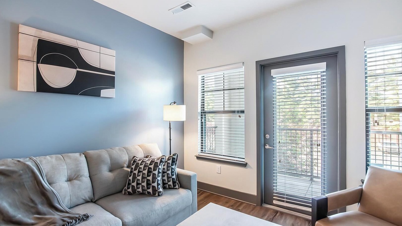 Photo of Livingroom in Hurstbourne