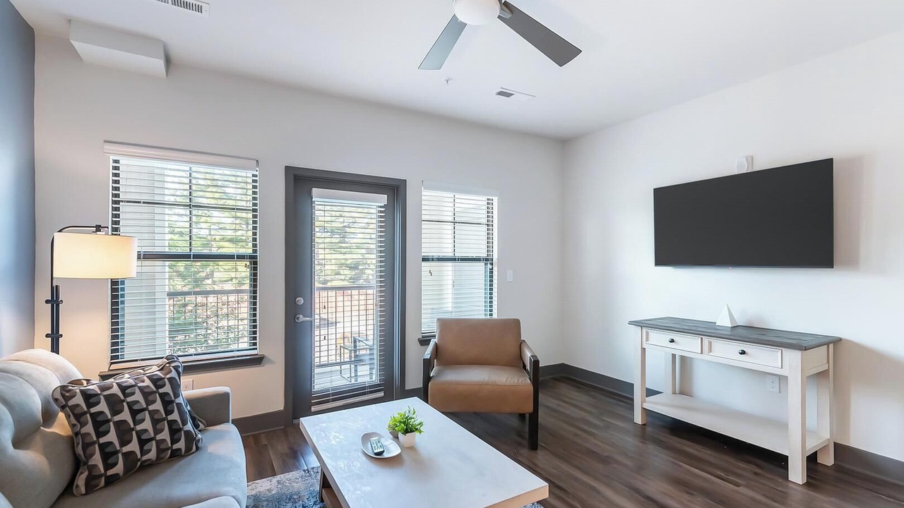 Photo of Livingroom in Hurstbourne