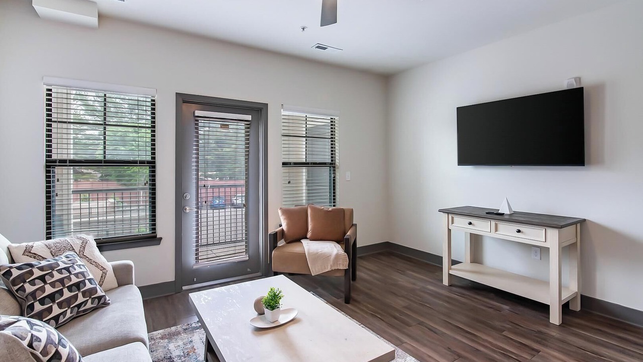 Photo of Livingroom in Hurstbourne