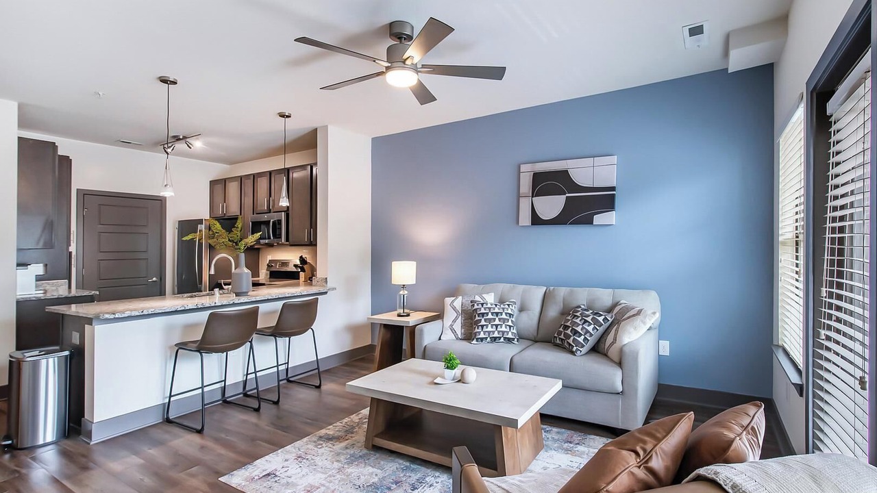Photo of Livingroom in Hurstbourne