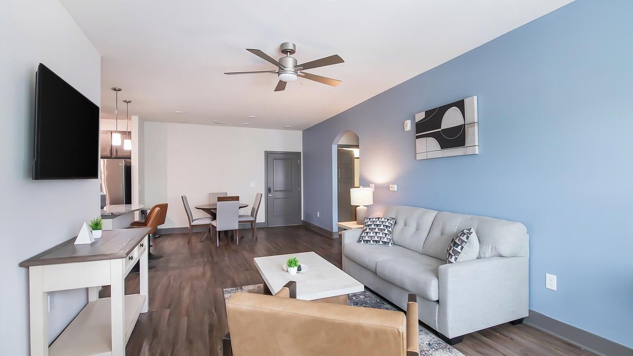 Photo of Livingroom in Hurstbourne