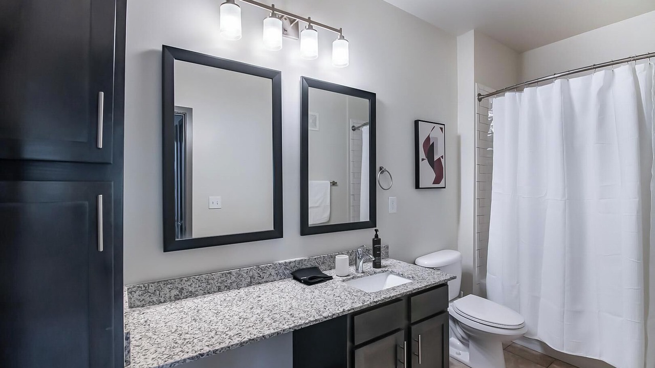 Photo of Bathroom in Hurstbourne
