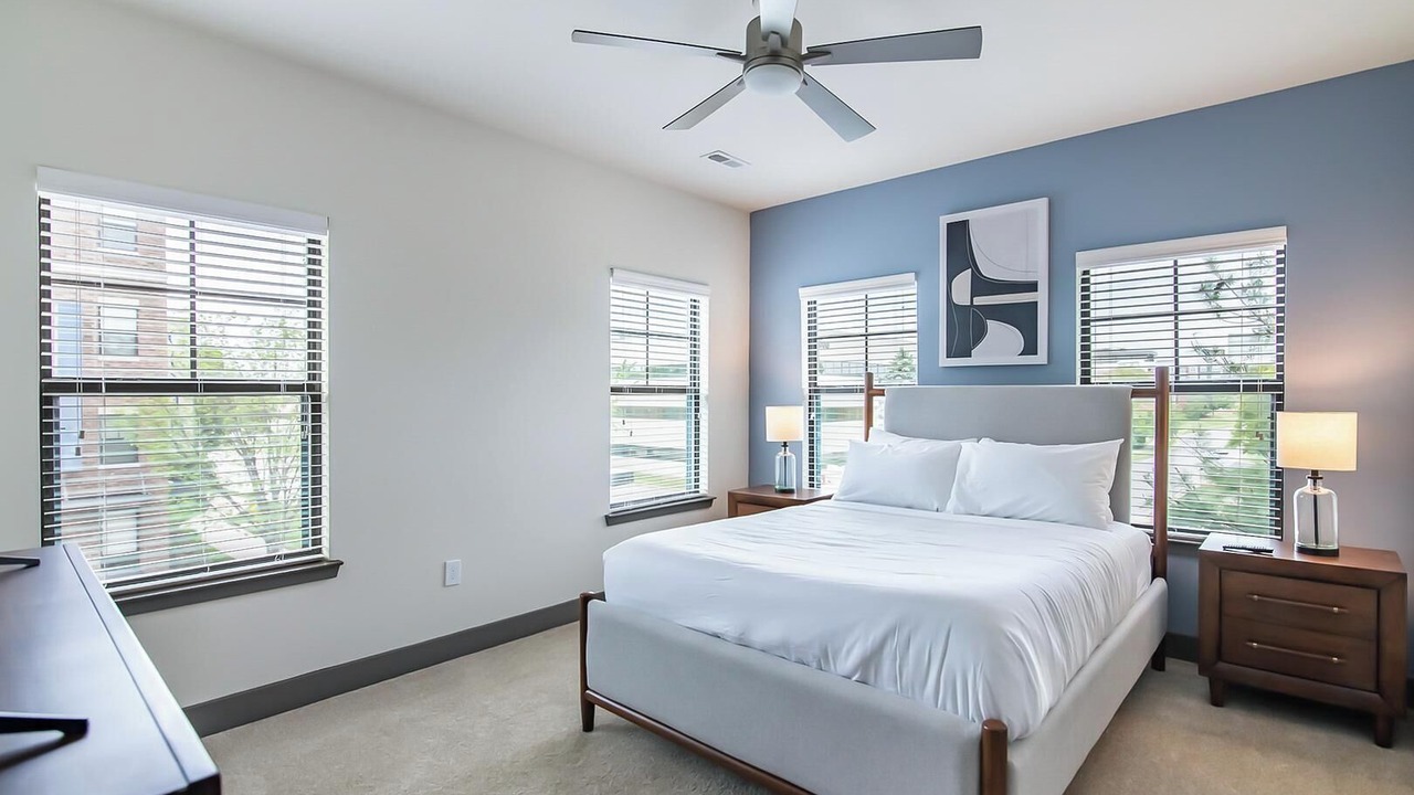 Photo of Bedroom in Hurstbourne