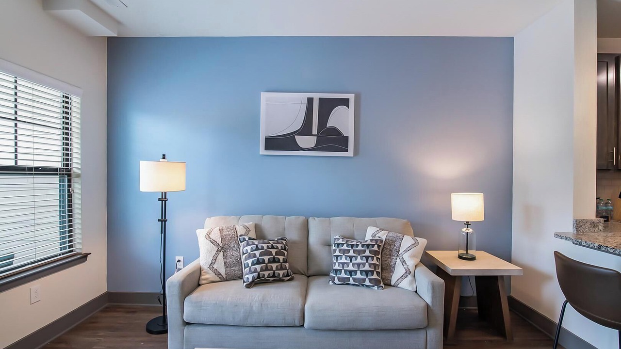 Photo of Livingroom in Hurstbourne