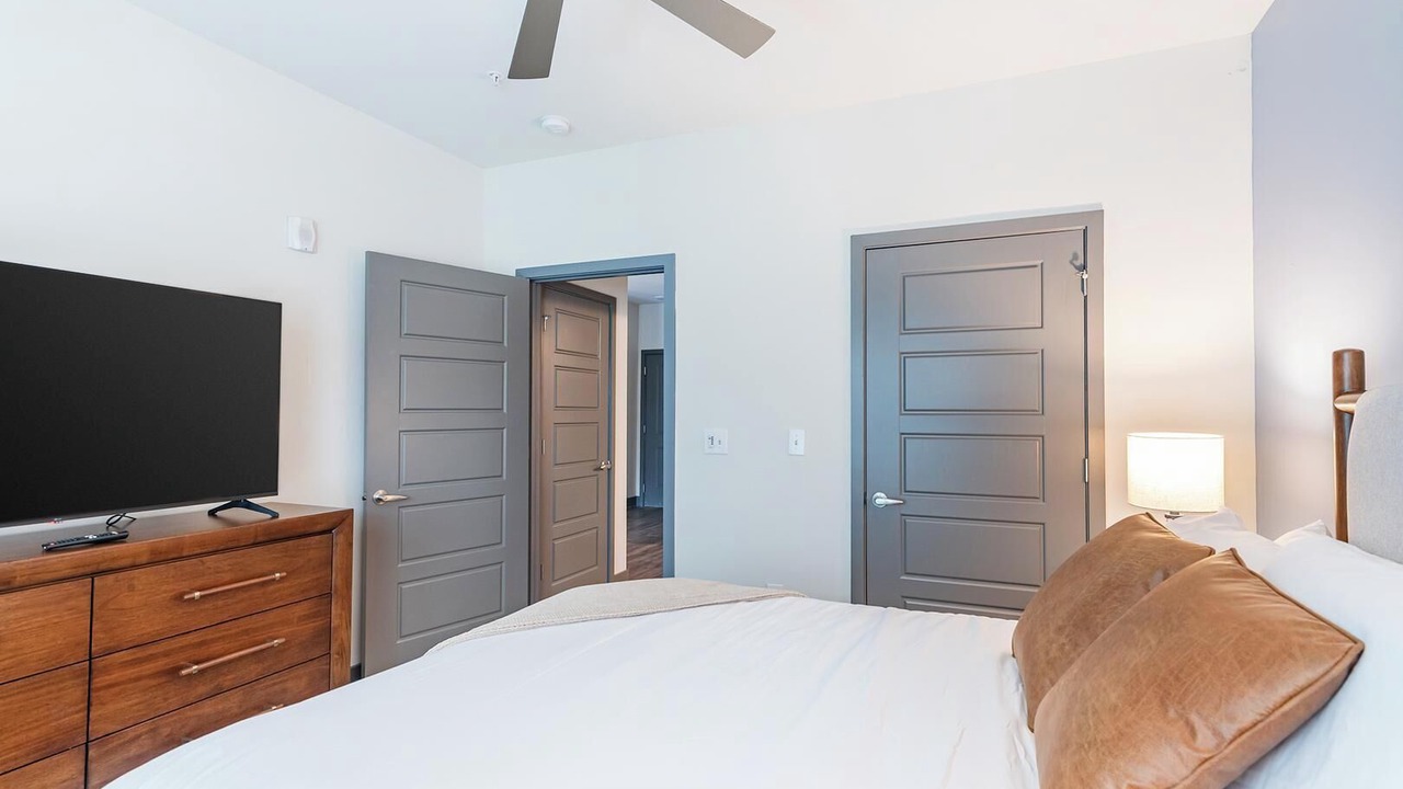 Photo of Bedroom in Hurstbourne