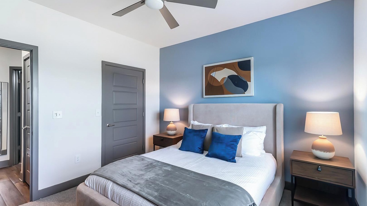 Photo of Bedroom in Hurstbourne