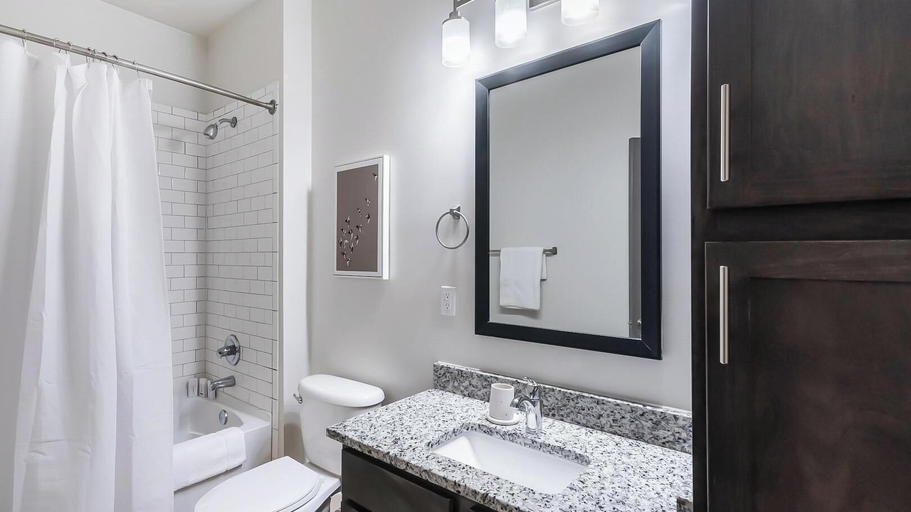 Photo of Bathroom in Hurstbourne