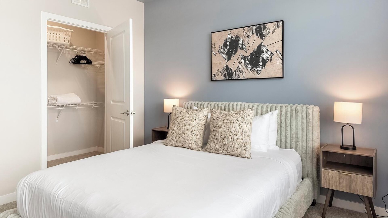 Photo of Bedroom in Huntersville