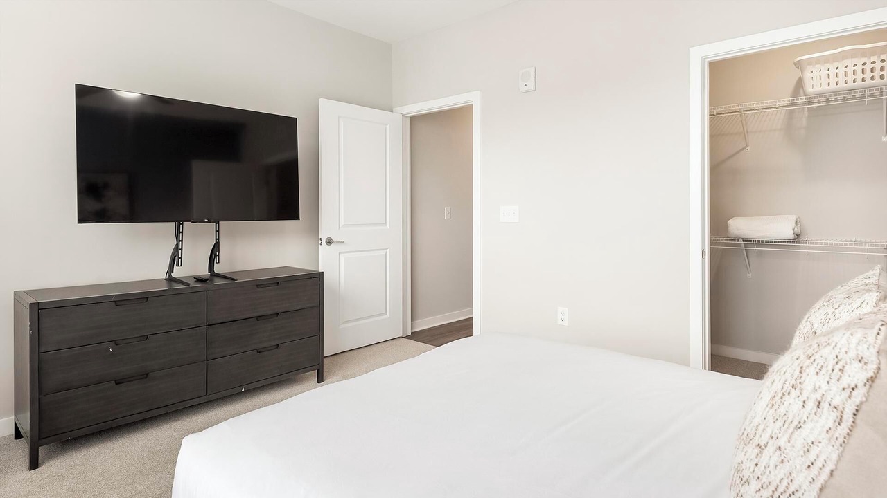 Photo of Bedroom in Huntersville
