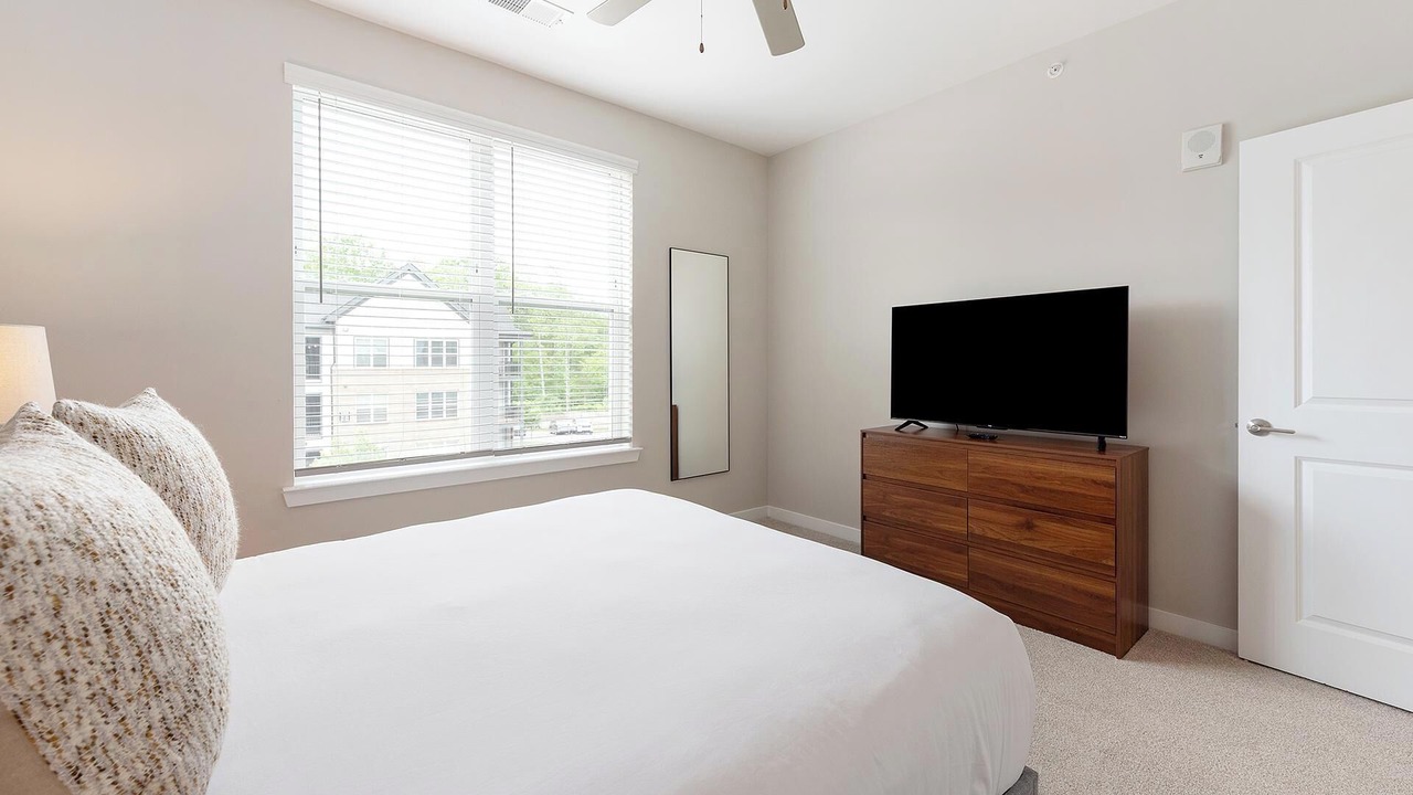 Photo of Bedroom in Huntersville