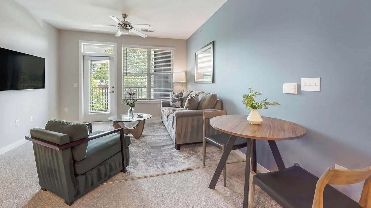 Photo of Livingroom in Huntersville