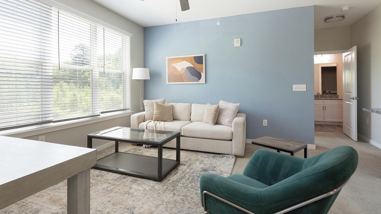 Photo of Livingroom in Huntersville