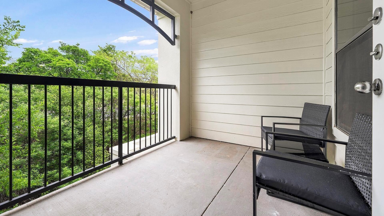 Photo of Patio Balcony in West Oak Hill