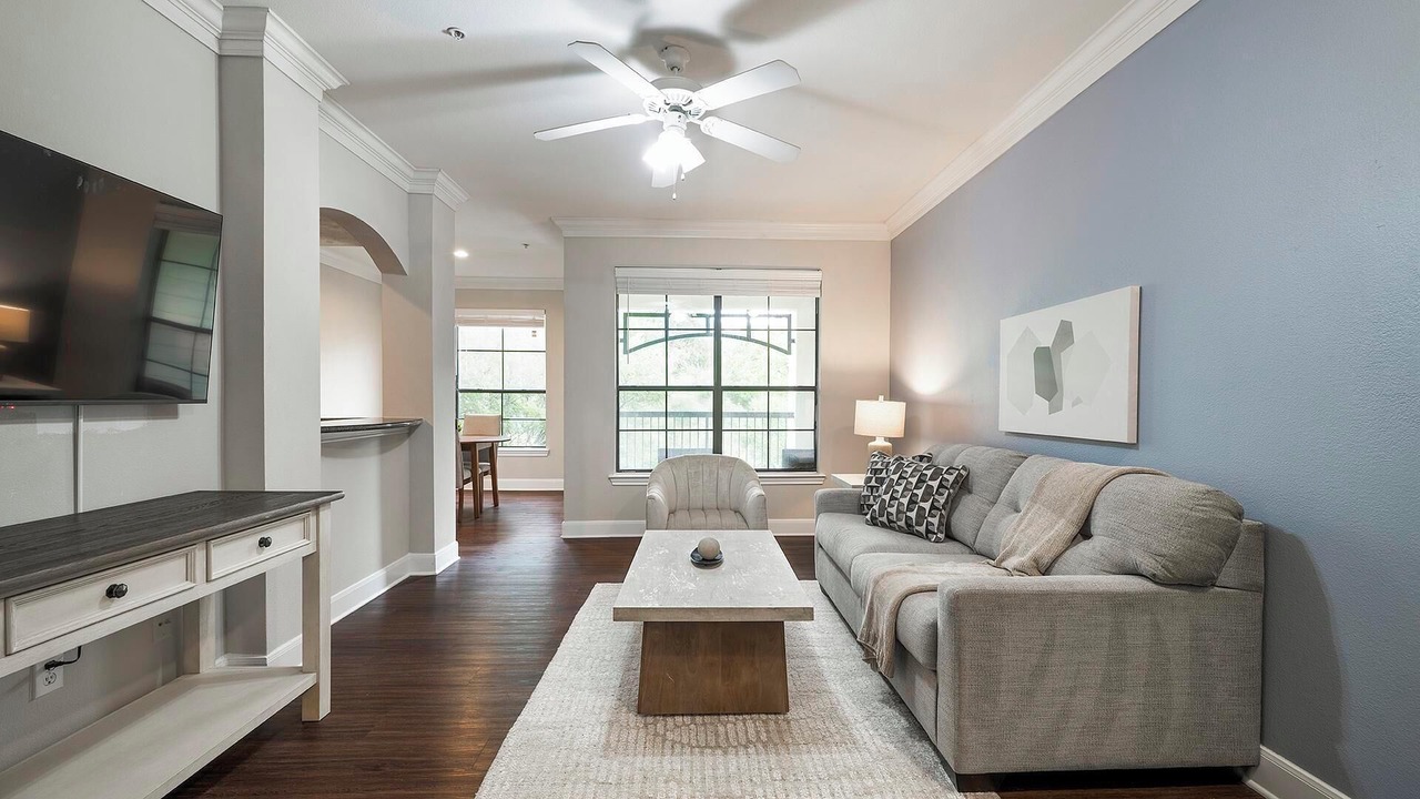 Photo of Livingroom in West Oak Hill