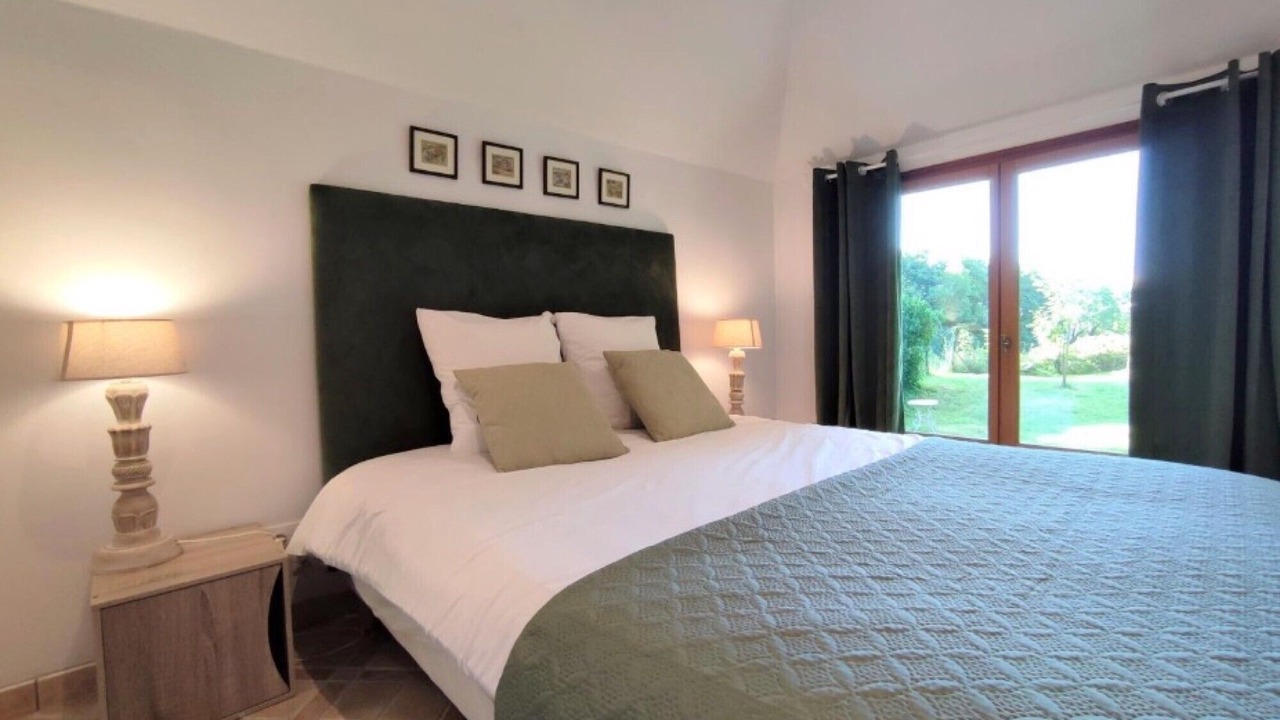 Photo of Bedroom in Eu