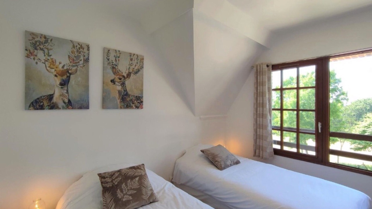 Photo of Bedroom in Eu