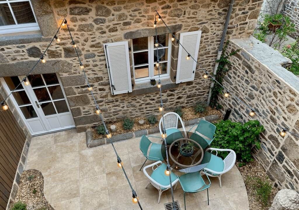 Photo of Outdoor in Combourg