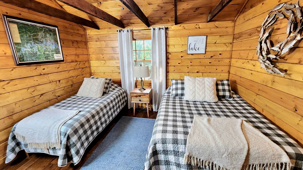 Photo of Bedroom in Eagle Rock