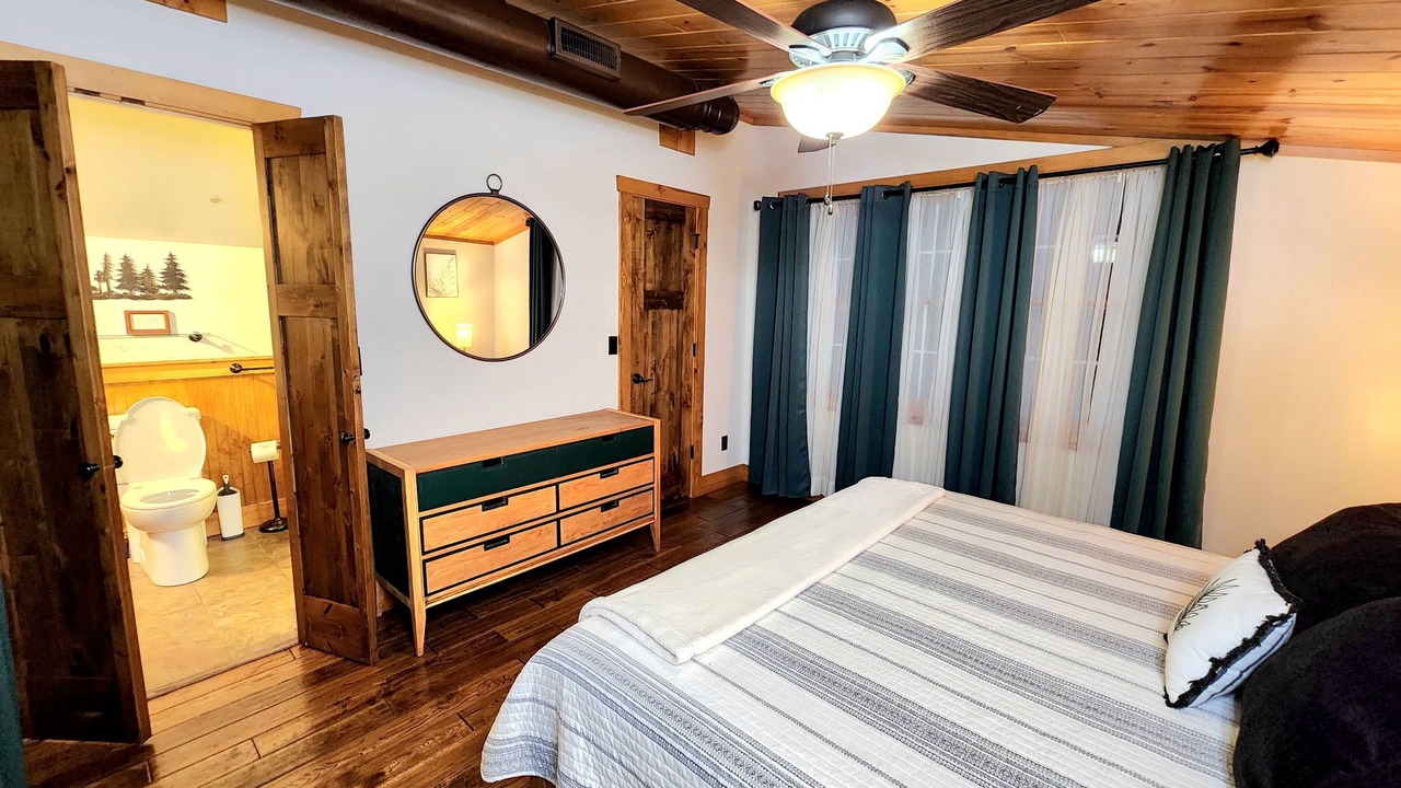 Photo of Bedroom in Eagle Rock