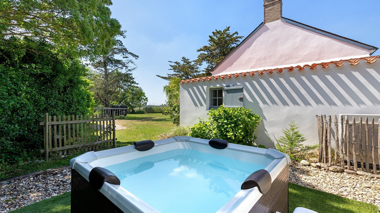 Photo of Outdoor in Le Perrier