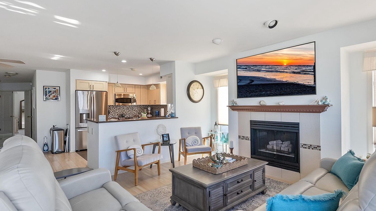 Photo of Livingroom in Margate City