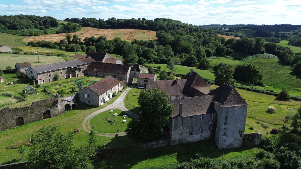 Photo of Outdoor in Dompierre-les-Eglises