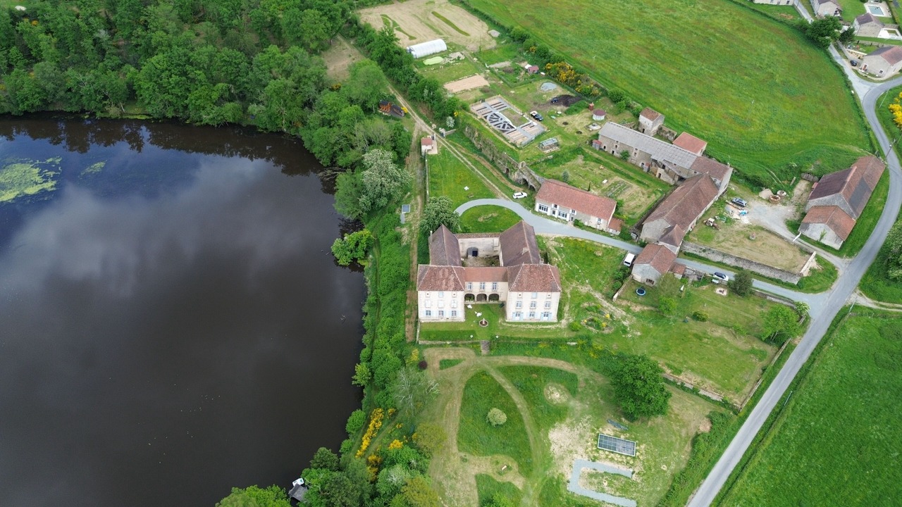 Photo of Outdoor in Dompierre-les-Eglises