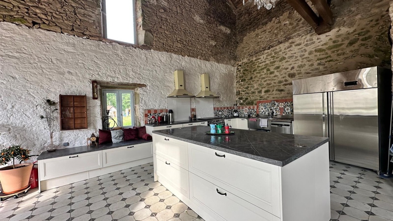 Photo of Kitchen in Dompierre-les-Eglises