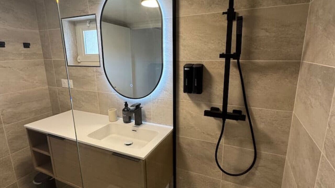 Photo of Bathroom in Tosny