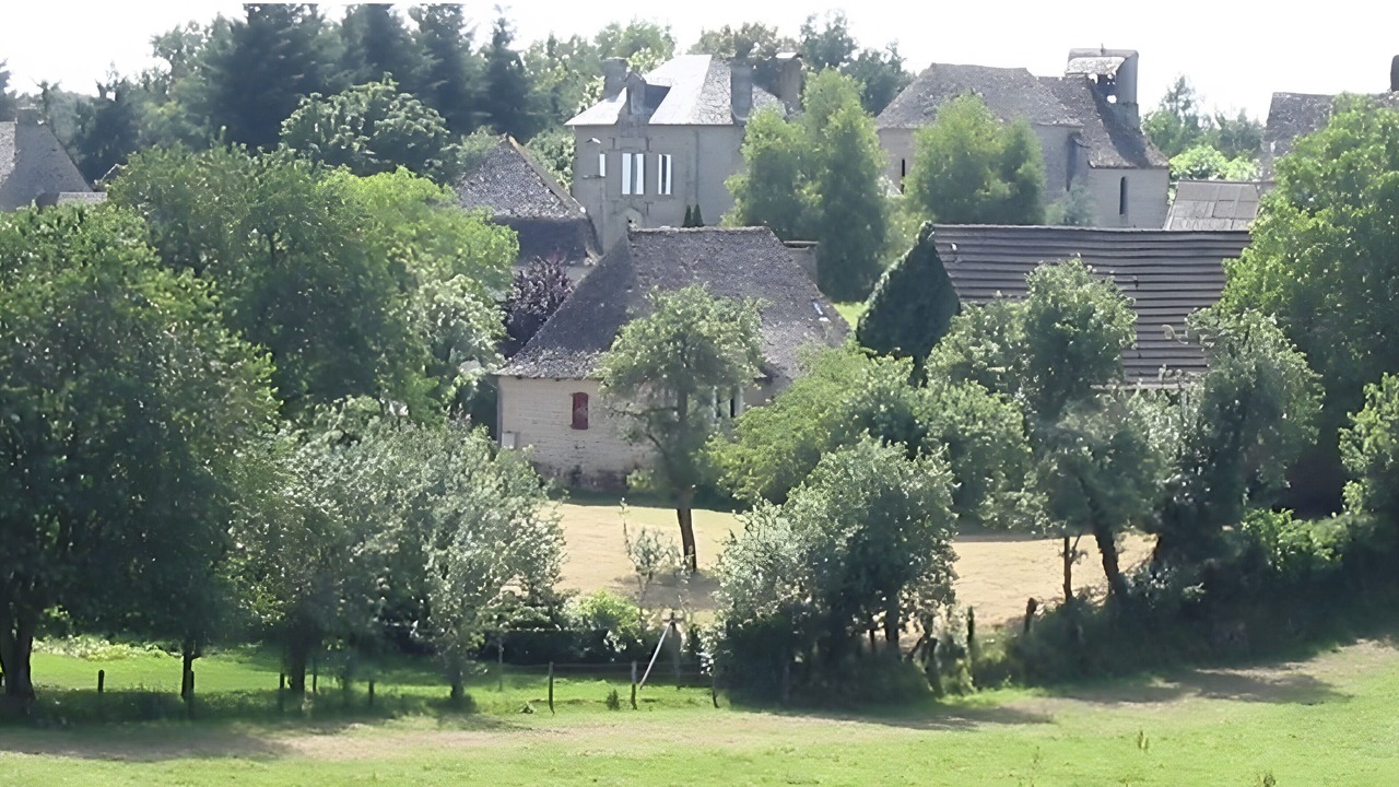 Photo of Outdoor in Camps-Saint-Mathurin-Leobazel
