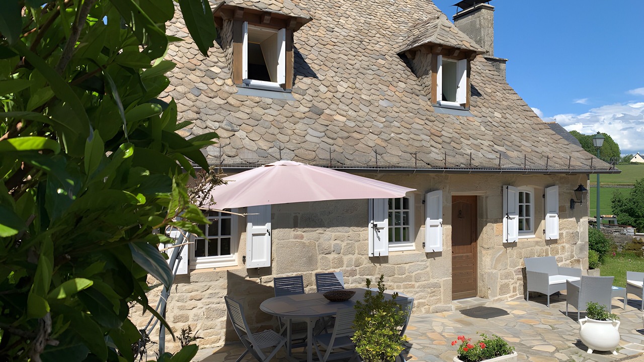Photo of Outdoor in Camps-Saint-Mathurin-Leobazel