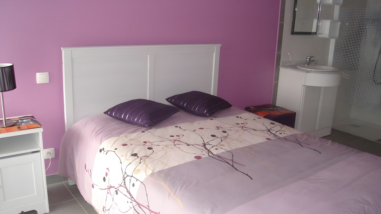 Photo of Bedroom in Maubec