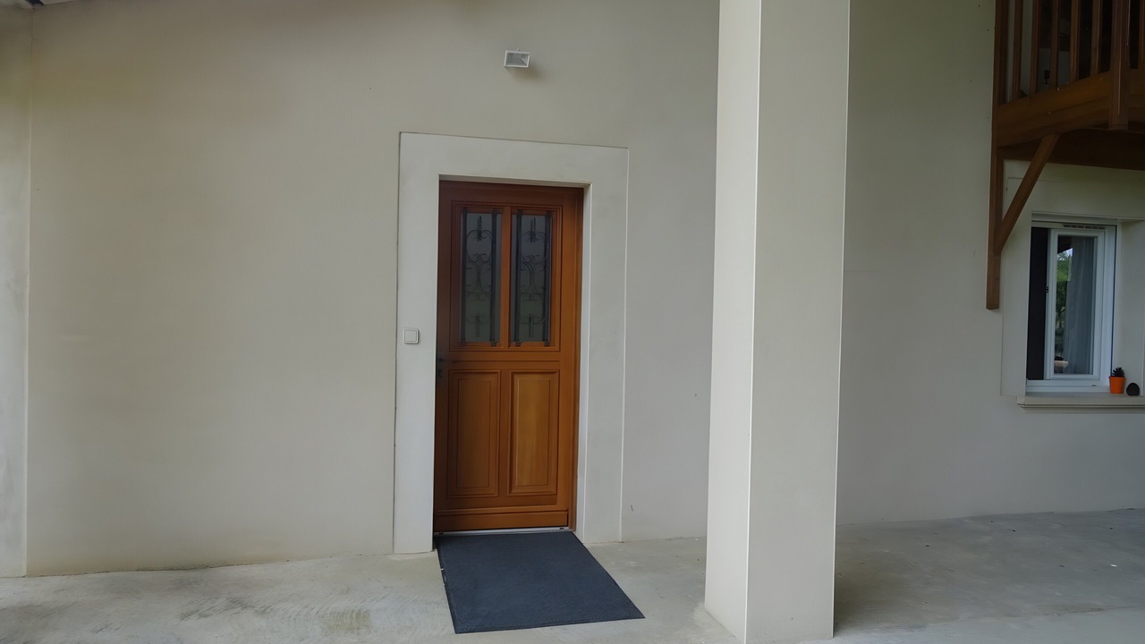 Photo of Outdoor in Maubec