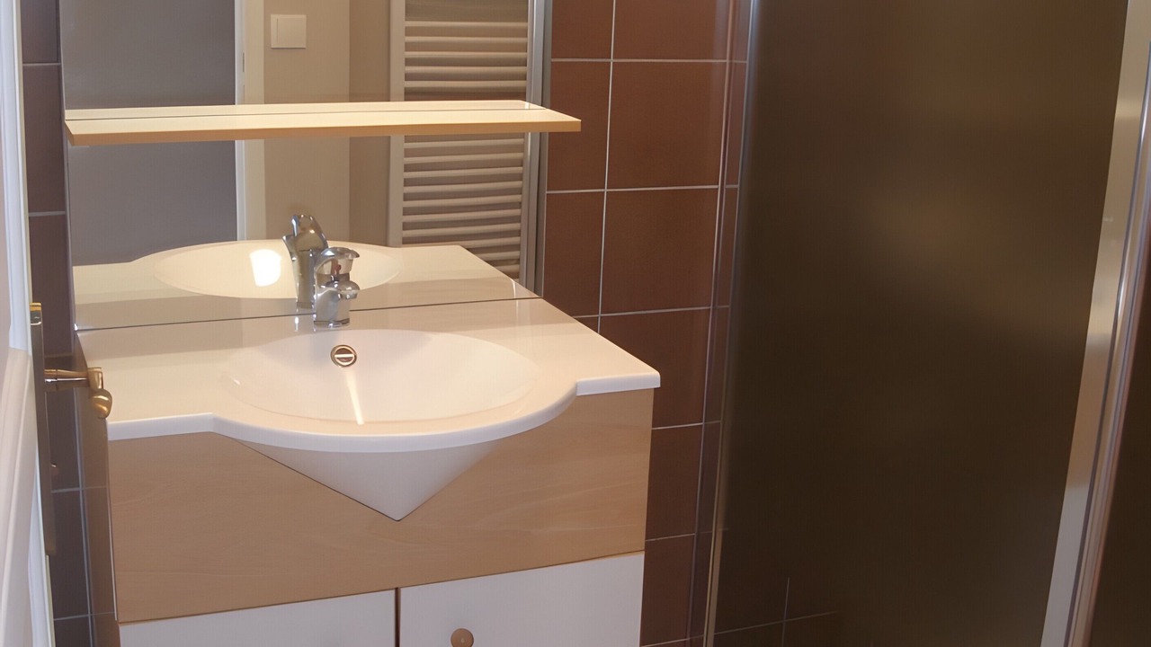 Photo of Bathroom in Maubec