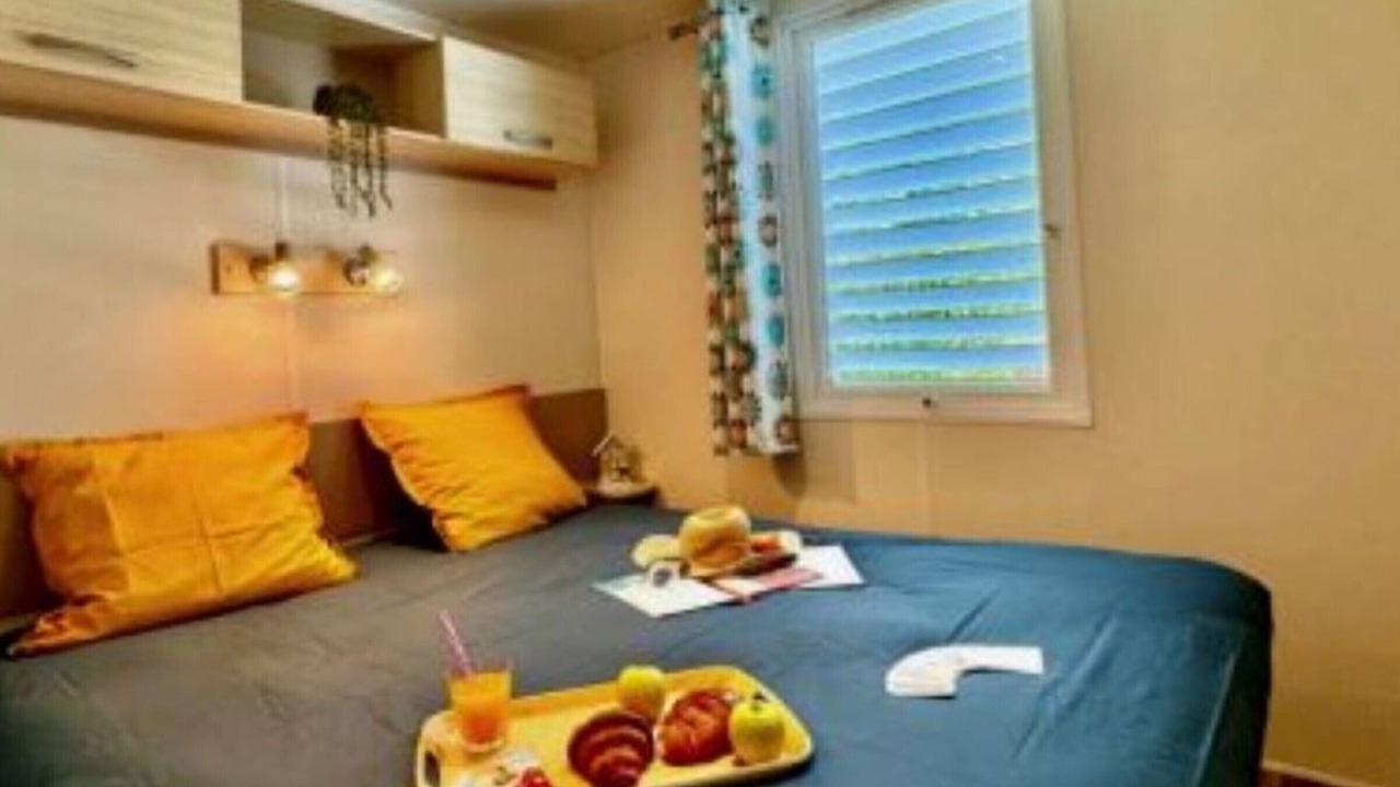 Photo of Bedroom in Saint-Astier