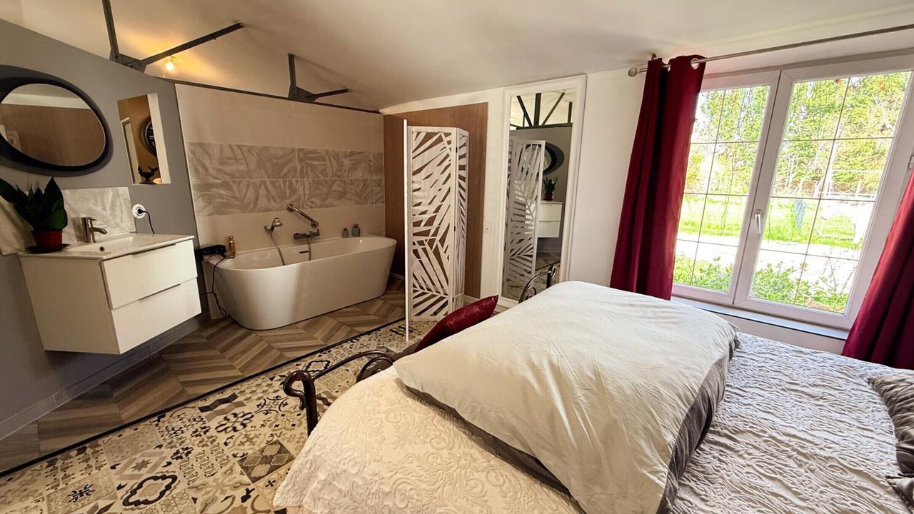Photo of Bedroom in Cour-Cheverny