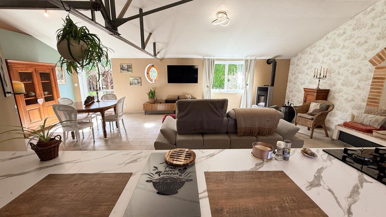Photo of Livingroom in Cour-Cheverny