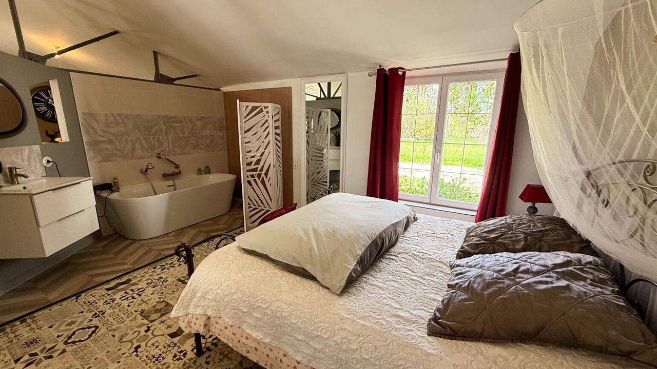 Photo of Bedroom in Cour-Cheverny