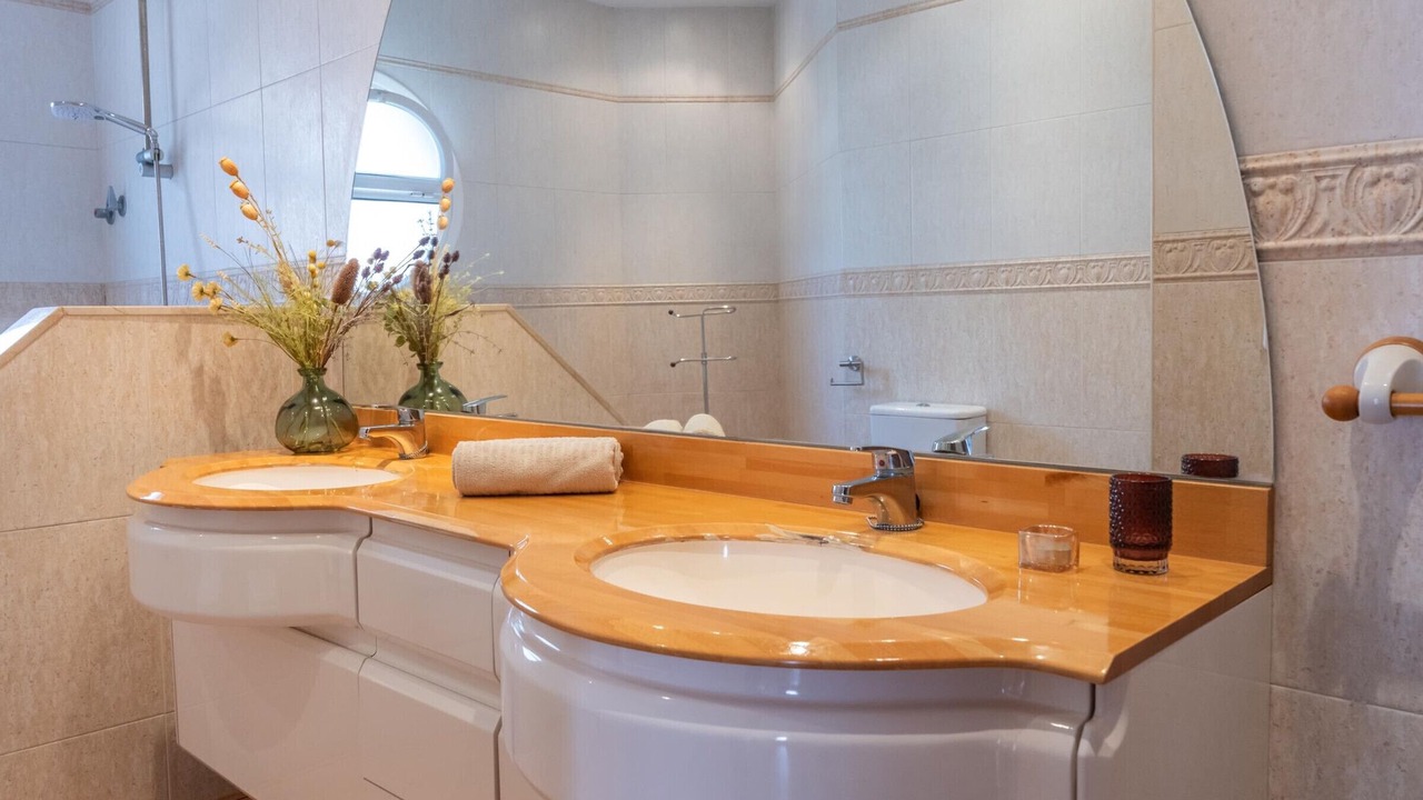 Photo of Bathroom in Cubelles