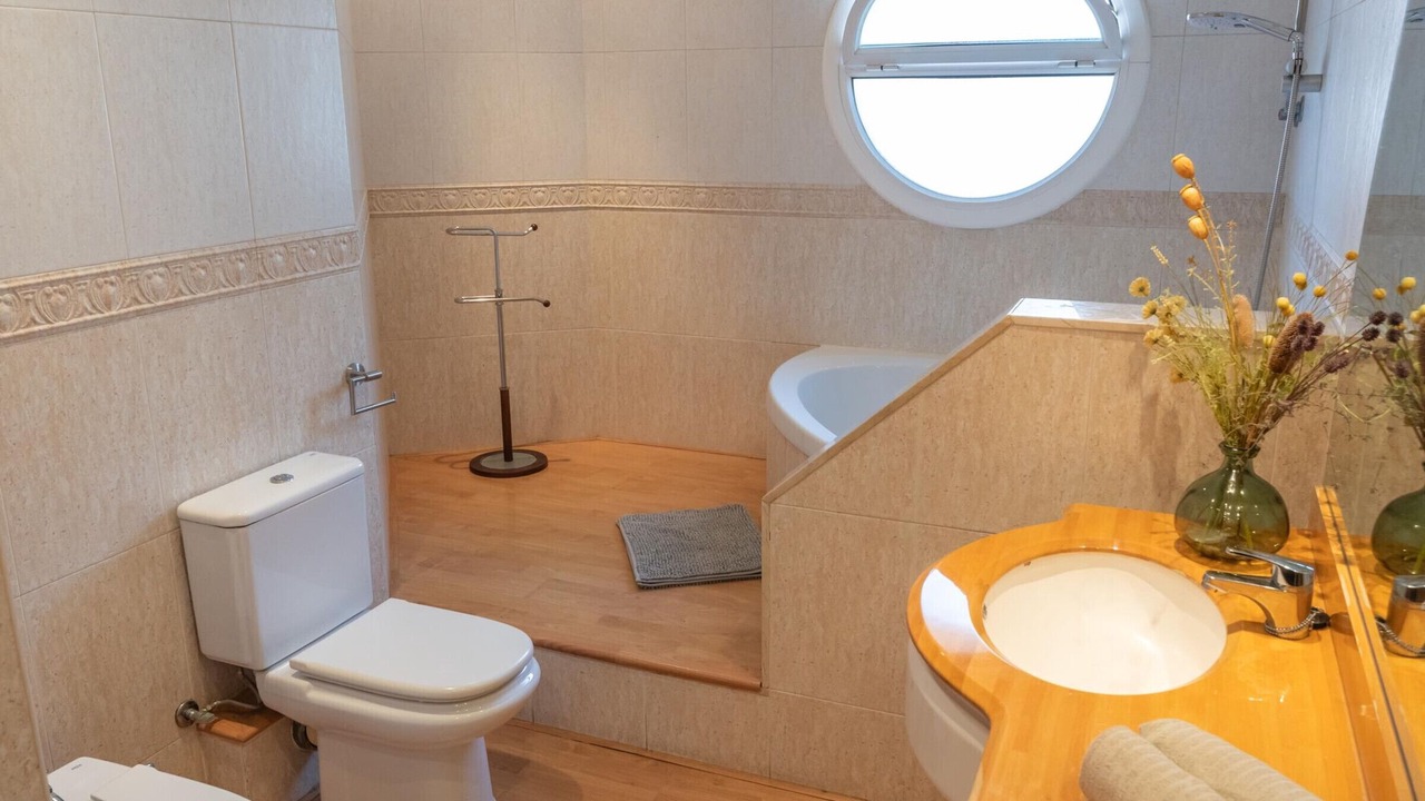 Photo of Bathroom in Cubelles