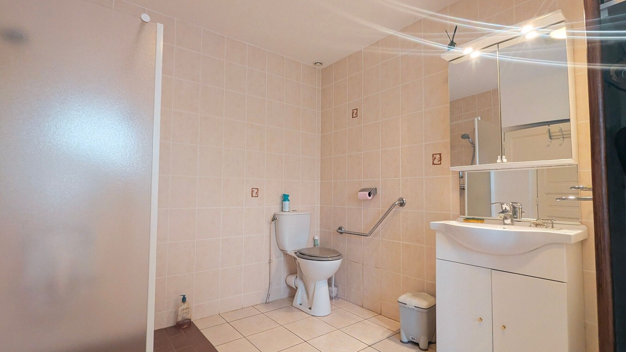 Photo of Bathroom in Eguzon-Chantome