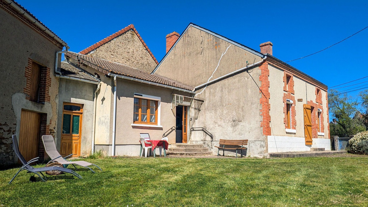 Photo of Outdoor in Eguzon-Chantome