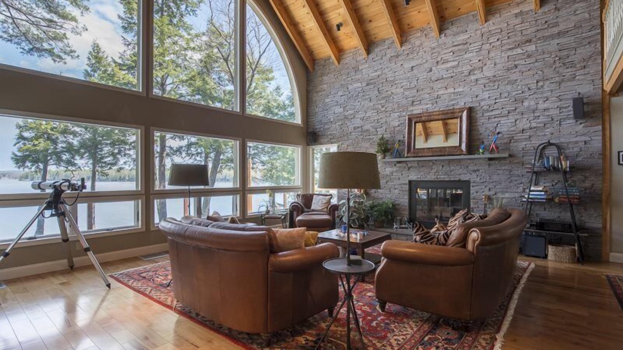 Photo of Livingroom in Wolfeboro