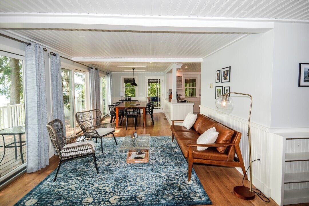 Photo of Livingroom in Wolfeboro