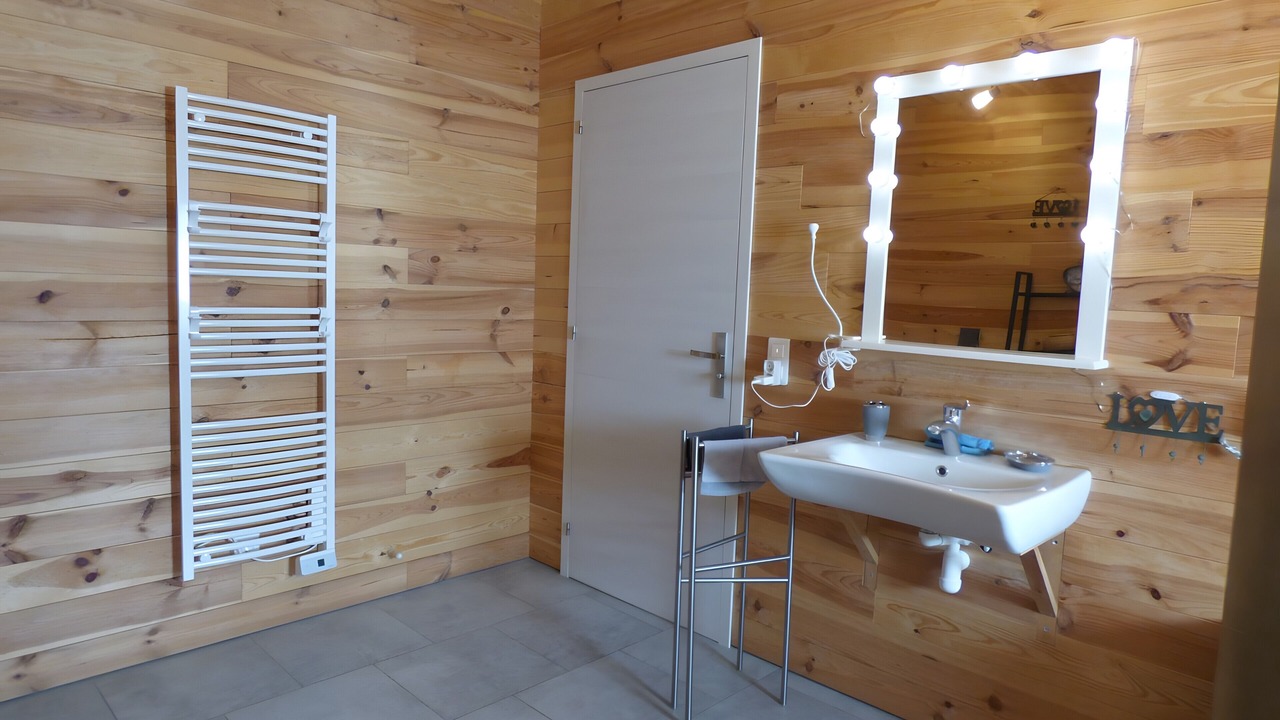 Photo of Bathroom in Lecelles