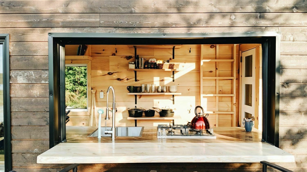 Photo of Kitchen in Dysart et al